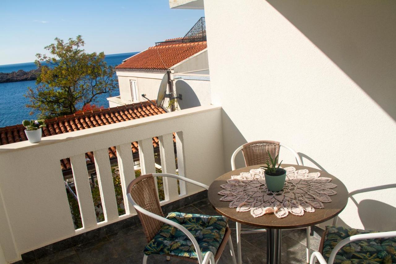 Apartment San Stefan Sveti Stefan Esterno foto